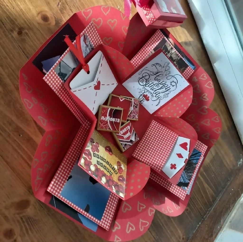 Кутија со фотографии