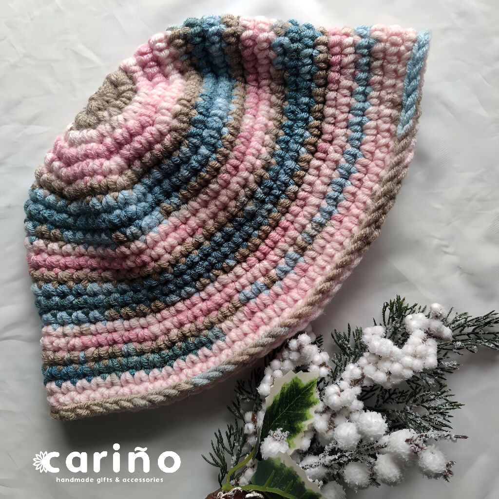 Зимски шарени шешири (пастелни тонови)
