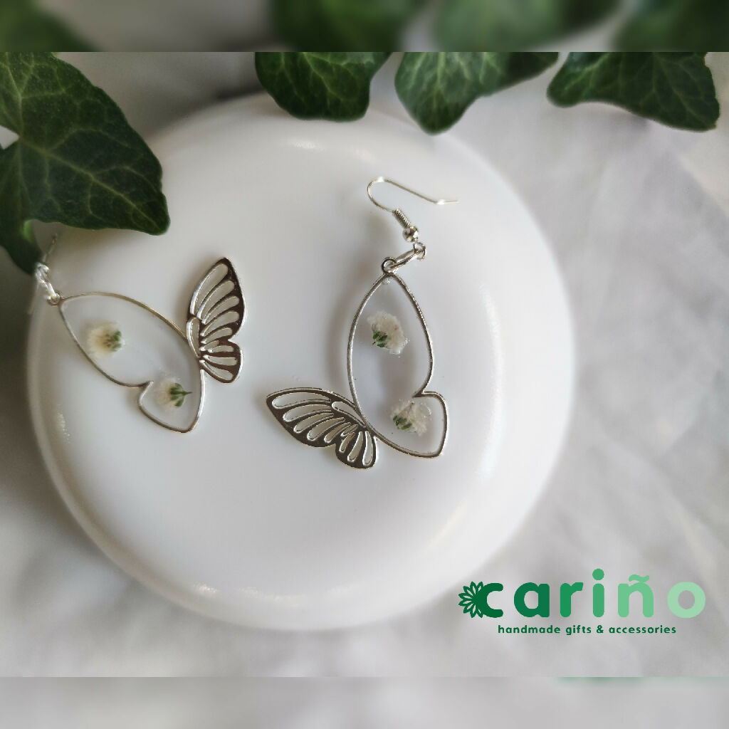 Пеперутки - обетки со суво цвеќе