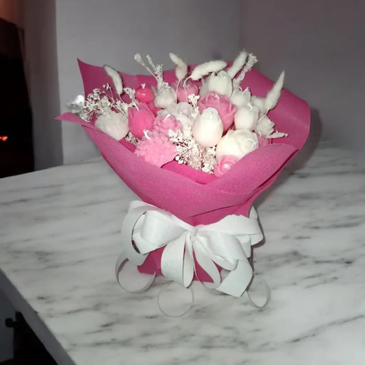 Миризлив букет од свеќи