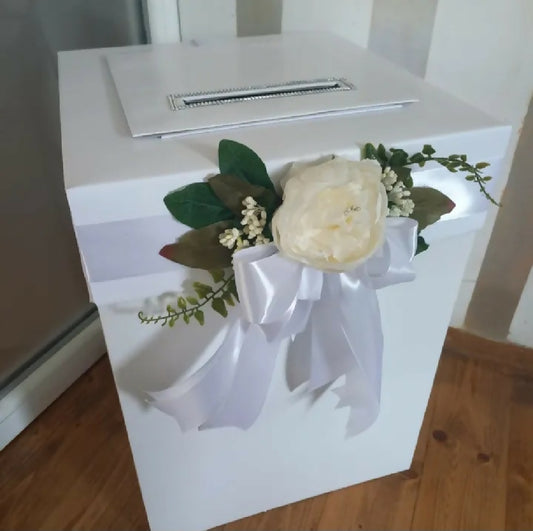 Свадбена кутија за подарок пари -"пари во плик"